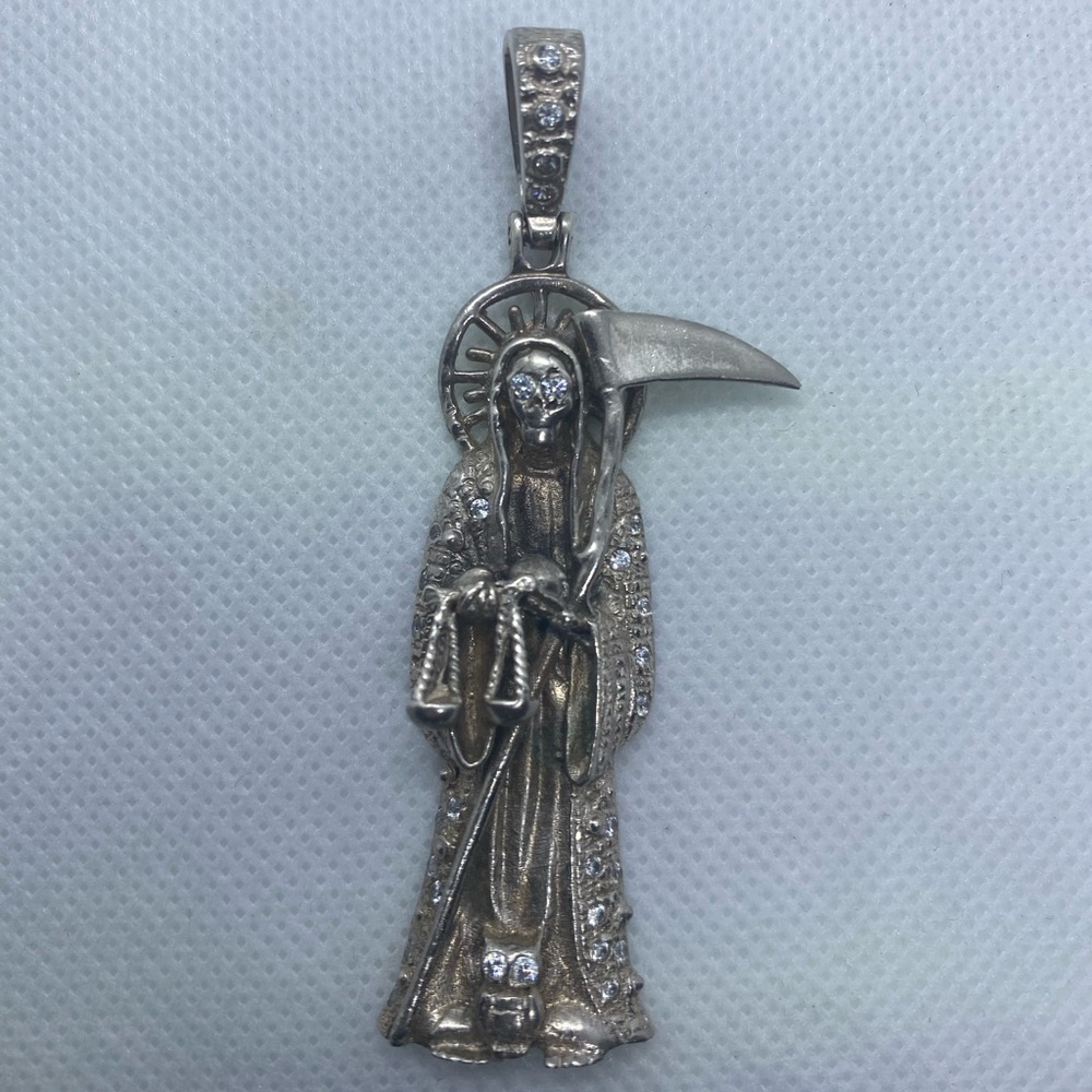 .925 Sterling Silver Pendant